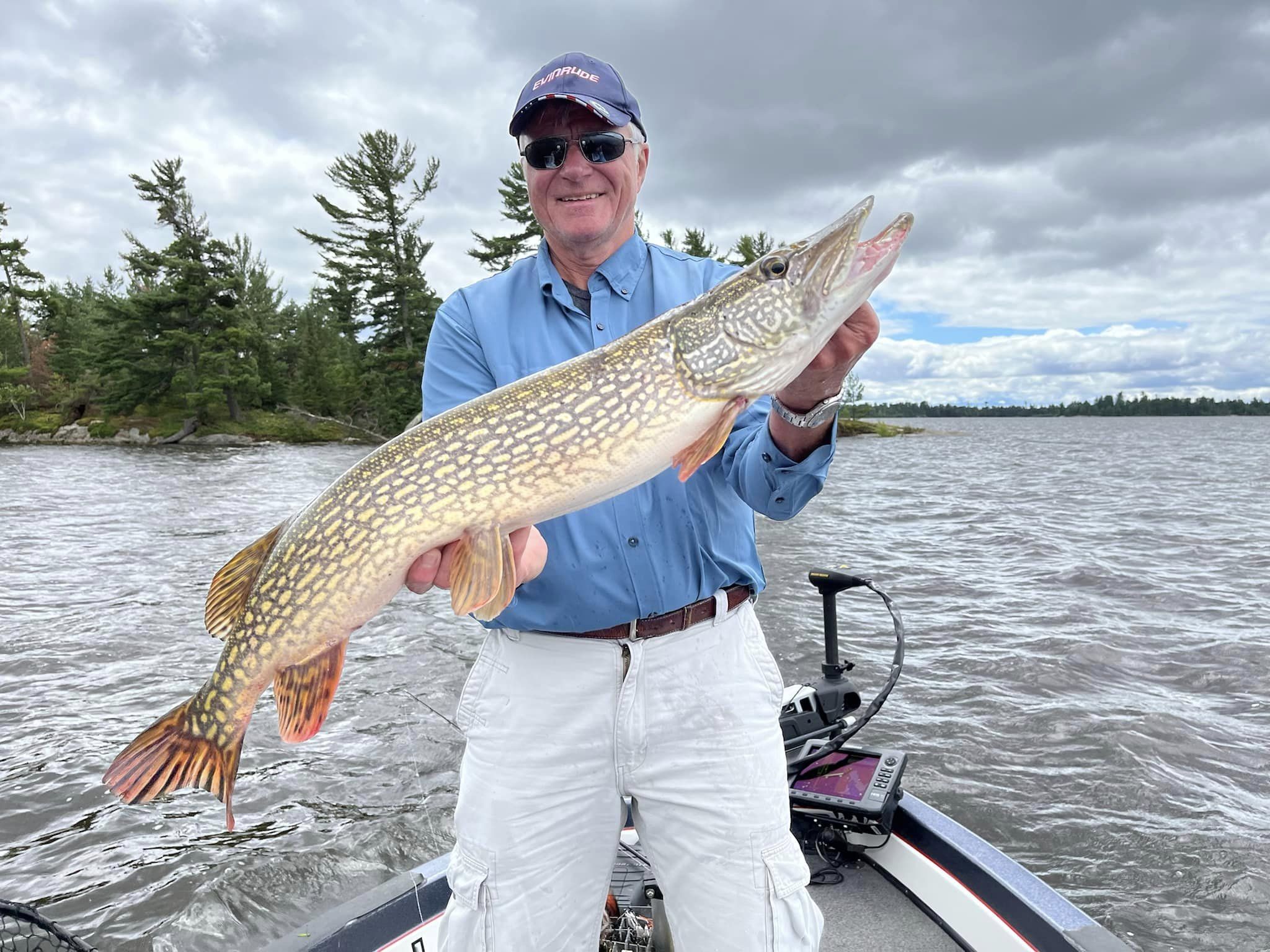 fishing-photos-grassy-narrows-lodge